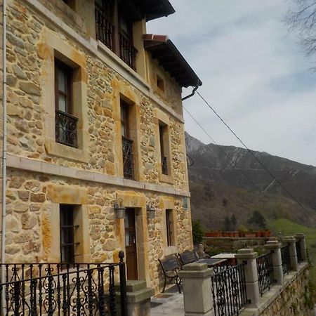 Apartamentos Rurales La Husteriza Ruenes Dış mekan fotoğraf