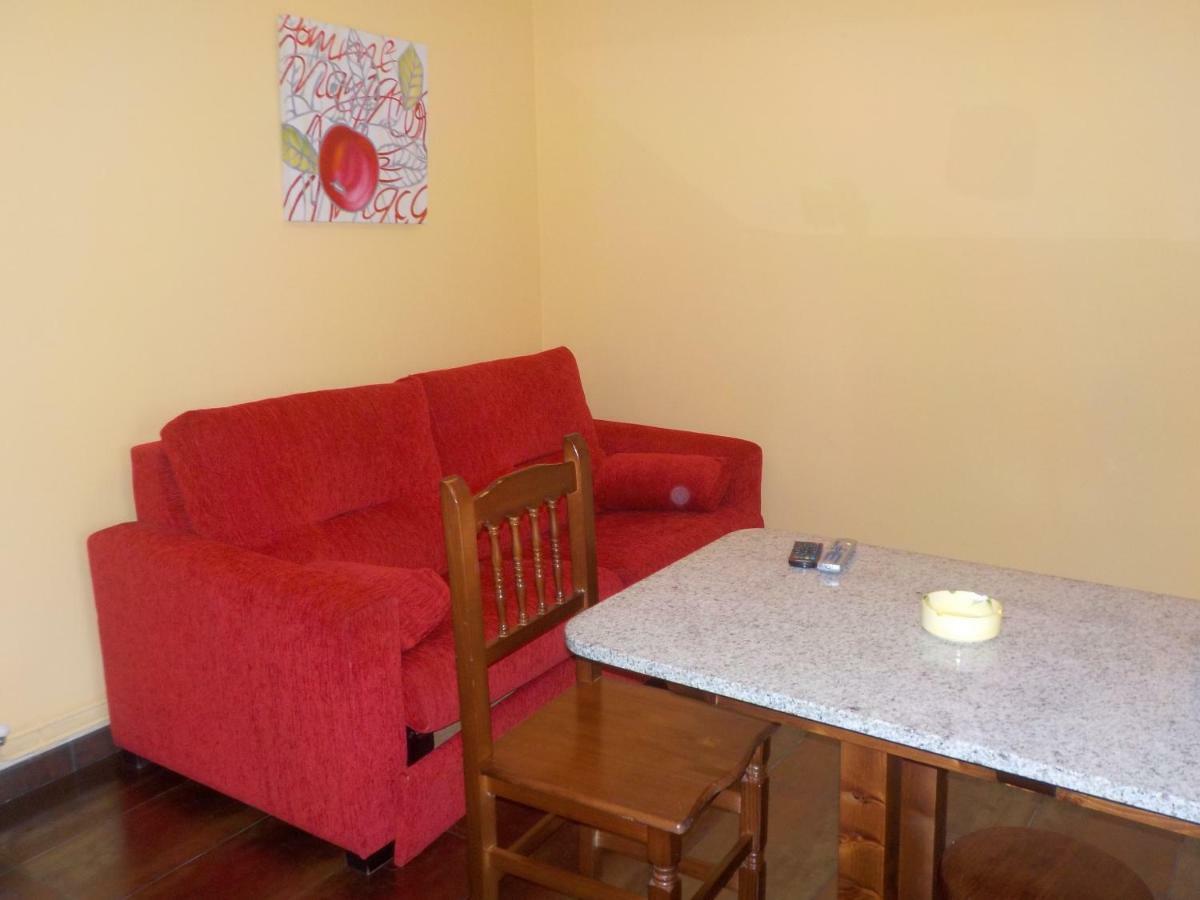 Apartamentos Rurales La Husteriza Ruenes Dış mekan fotoğraf