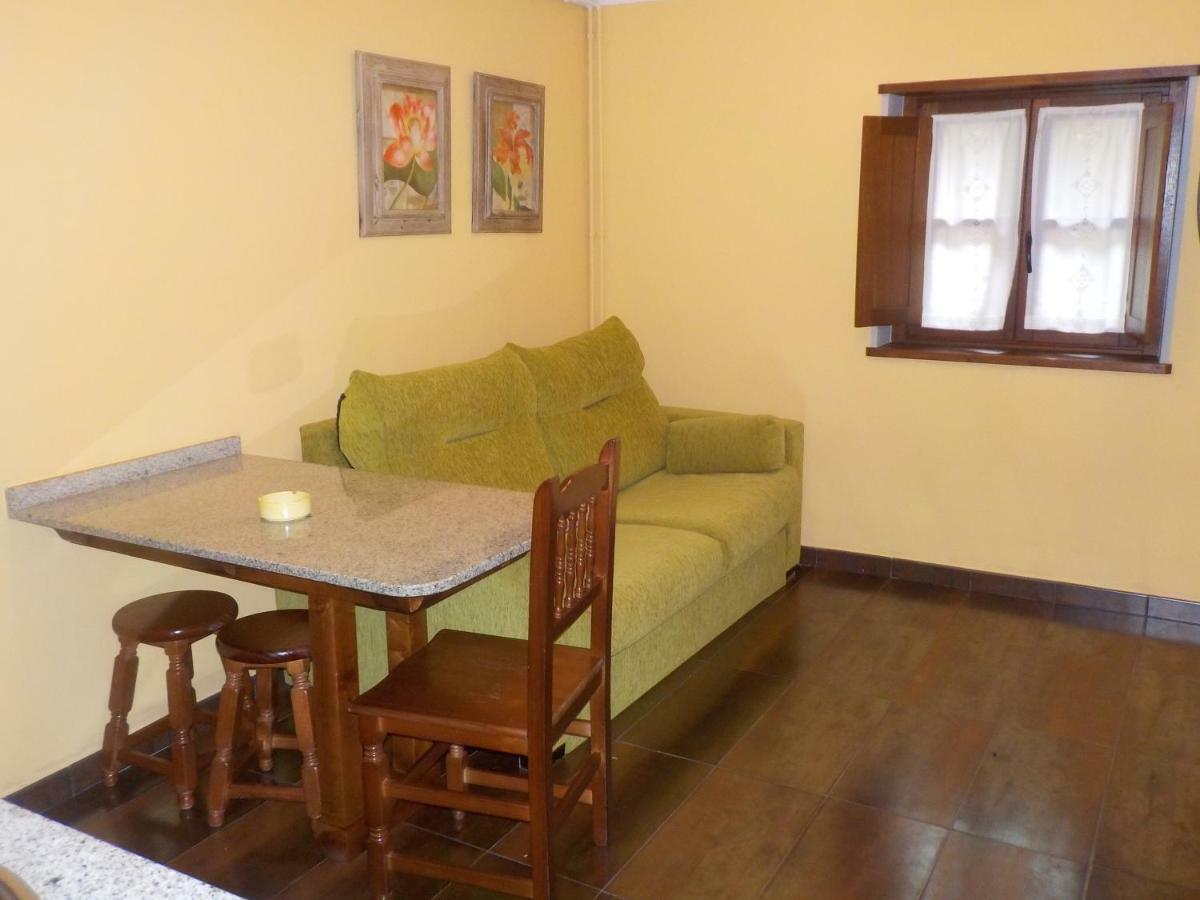 Apartamentos Rurales La Husteriza Ruenes Dış mekan fotoğraf