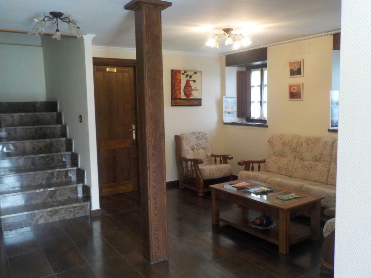 Apartamentos Rurales La Husteriza Ruenes Dış mekan fotoğraf