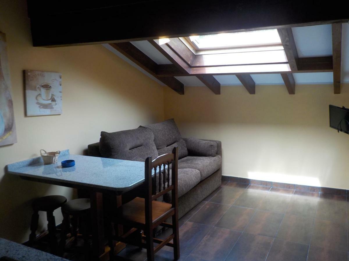 Apartamentos Rurales La Husteriza Ruenes Dış mekan fotoğraf