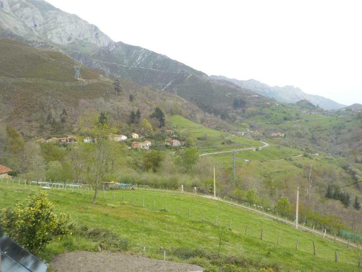 Apartamentos Rurales La Husteriza Ruenes Dış mekan fotoğraf